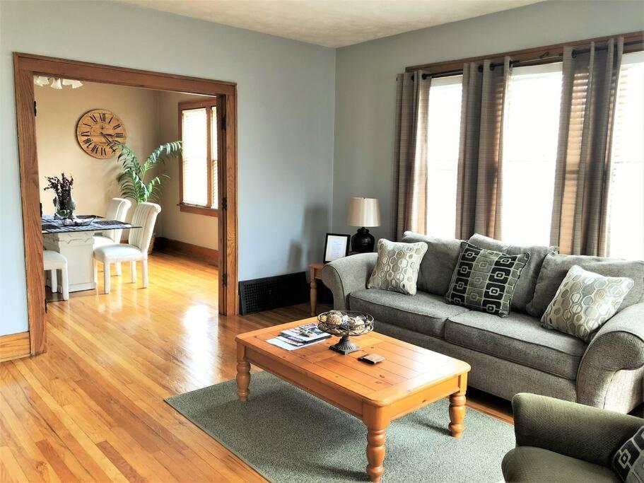 Home Near Zoo/College World Series/Downtown Omaha Luaran gambar